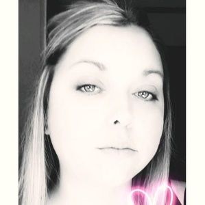 Meet your Posher, Kari